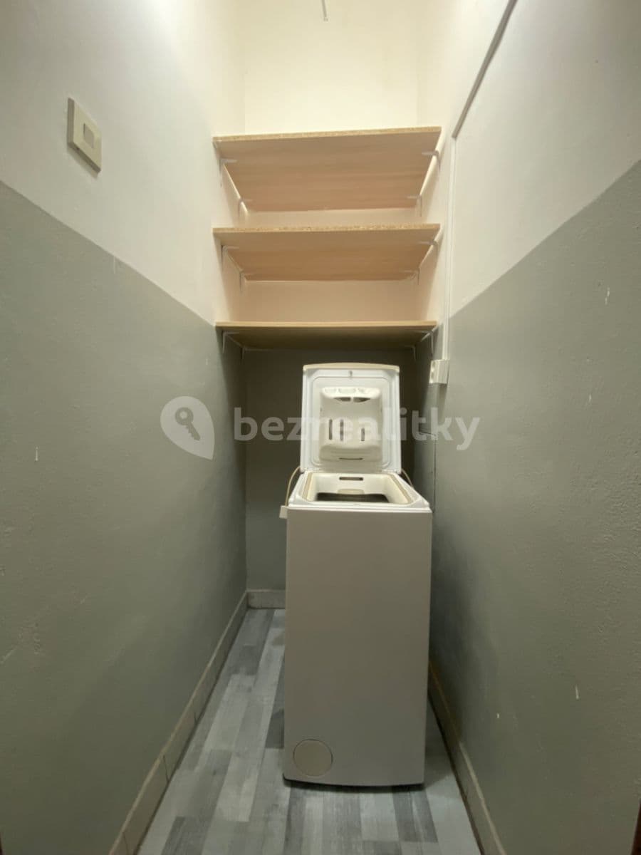 Studio flat to rent, 25 m², Ježkova, Prague, Prague Studio flat to rent, 25 m², Ježkova, Prague, Prague