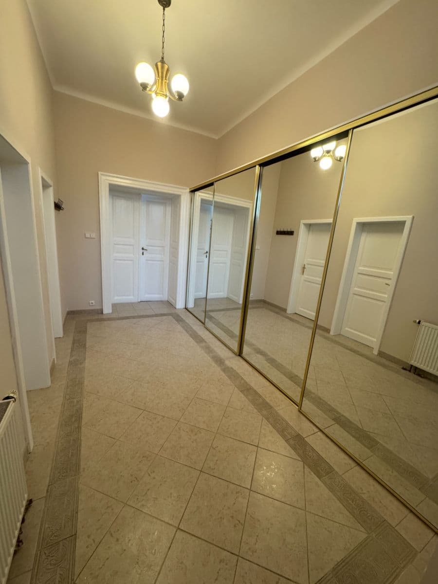 2 bedroom flat to rent, 89 m², Balbínova, Prague, Prague 2 bedroom flat to rent, 89 m², Balbínova, Prague, Prague