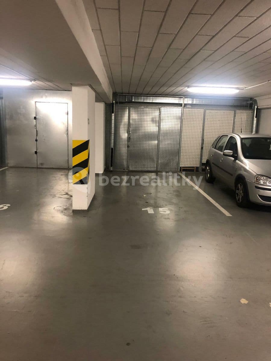 1 bedroom with open-plan kitchen flat to rent, 55 m², Hostivice, Středočeský Region 1 bedroom with open-plan kitchen flat to rent, 55 m², Hostivice, Středočeský Region