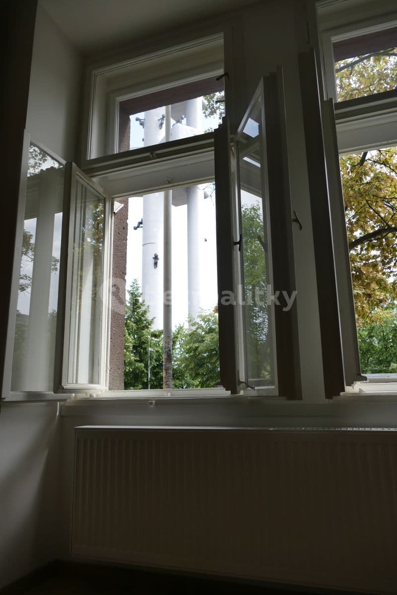 Studio flat to rent, 35 m², Fibichova, Prague, Prague Studio flat to rent, 35 m², Fibichova, Prague, Prague