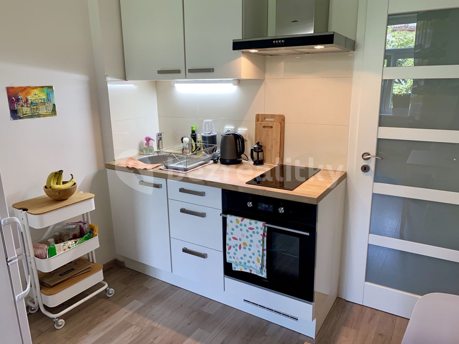 1 bedroom with open-plan kitchen flat to rent, 45 m², Mojmírova, Prague, Prague 1 bedroom with open-plan kitchen flat to rent, 45 m², Mojmírova, Prague, Prague