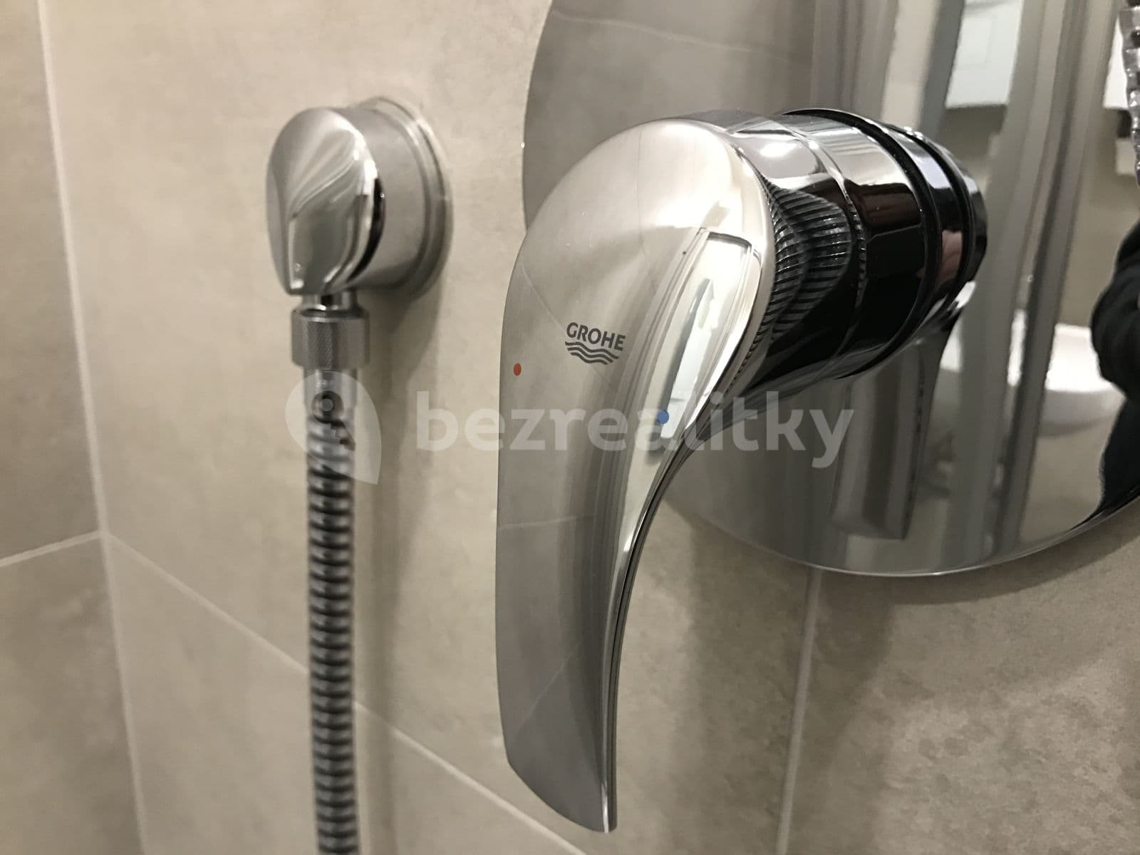 1 bedroom with open-plan kitchen flat to rent, 45 m², Mojmírova, Prague, Prague 1 bedroom with open-plan kitchen flat to rent, 45 m², Mojmírova, Prague, Prague