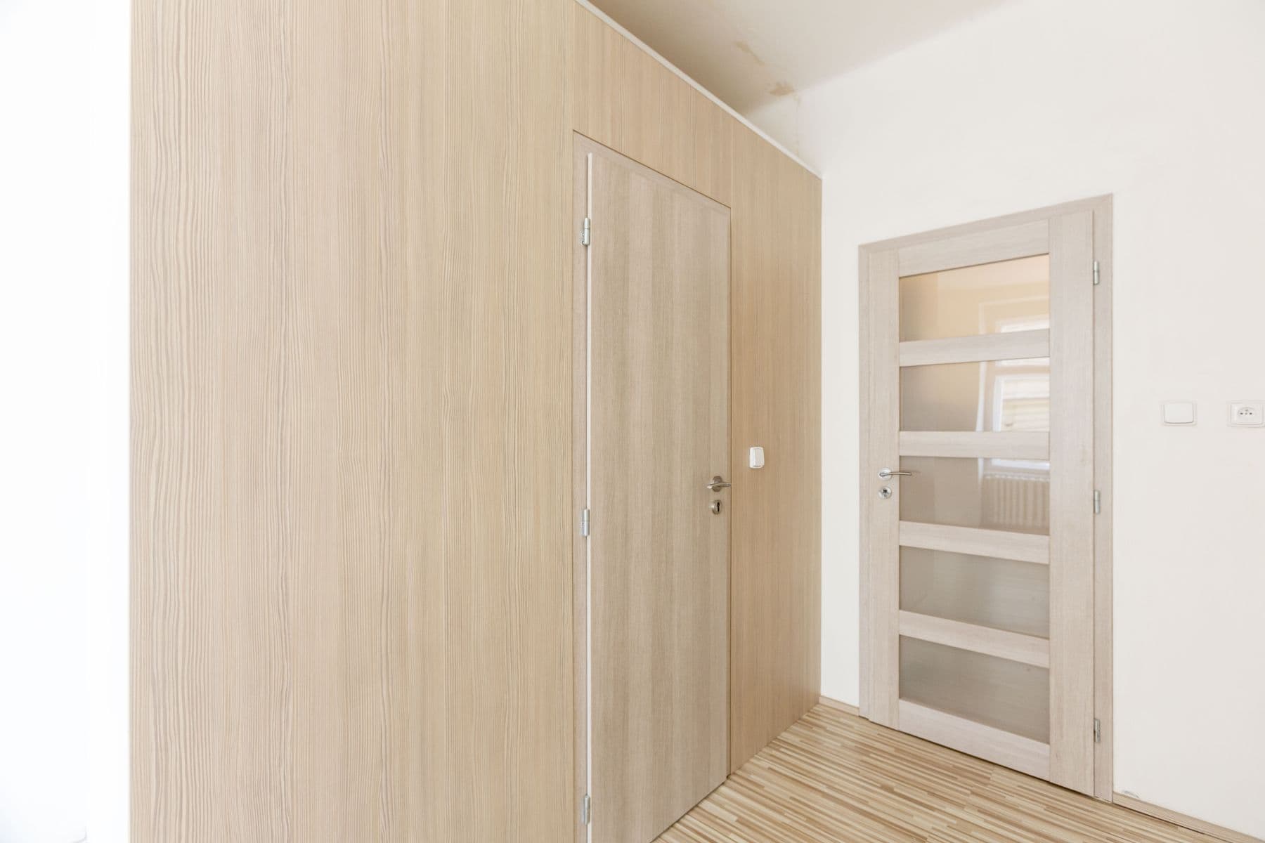 Studio flat to rent, 20 m², Čestmírova, Prague, Prague Studio flat to rent, 20 m², Čestmírova, Prague, Prague