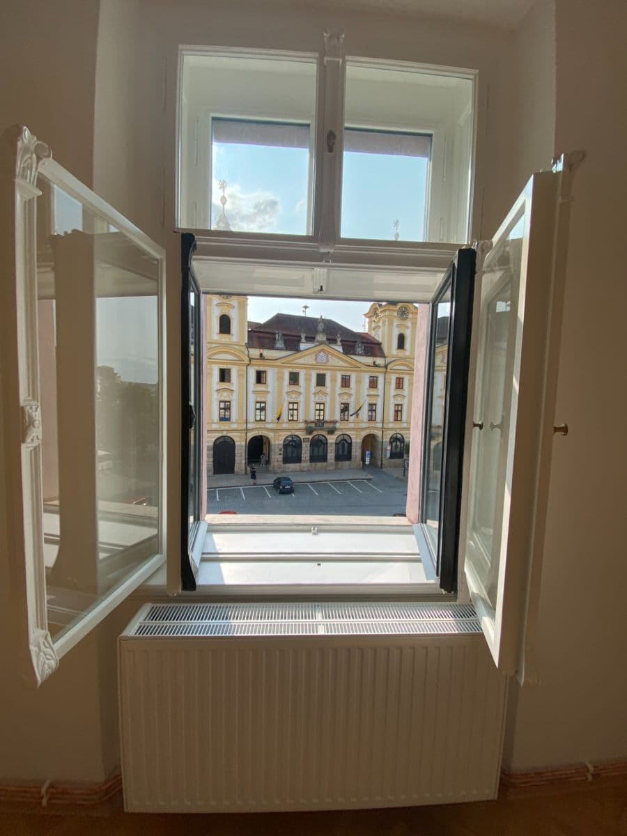 3 bedroom flat to rent, 100 m², Velké náměstí, Písek, Jihočeský Region 3 bedroom flat to rent, 100 m², Velké náměstí, Písek, Jihočeský Region