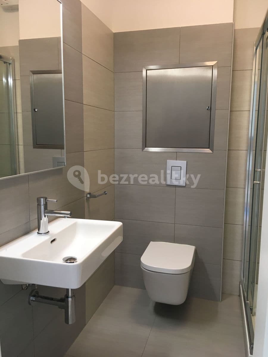 Studio flat to rent, 30 m², Fantova, Brno, Jihomoravský Region Studio flat to rent, 30 m², Fantova, Brno, Jihomoravský Region