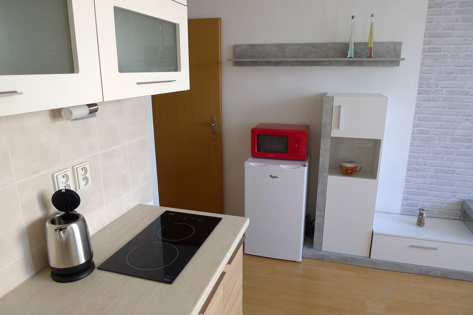 Studio flat to rent, 24 m², třída Generála Píky, Brno, Jihomoravský Region Studio flat to rent, 24 m², třída Generála Píky, Brno, Jihomoravský Region