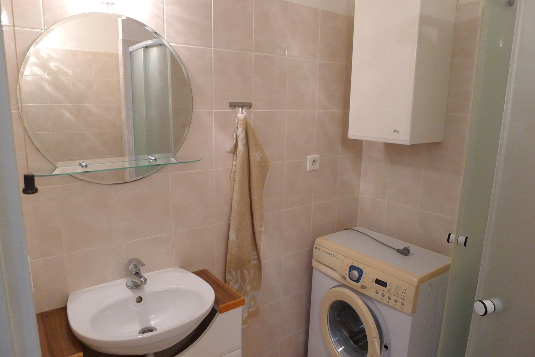 Studio flat to rent, 24 m², třída Generála Píky, Brno, Jihomoravský Region Studio flat to rent, 24 m², třída Generála Píky, Brno, Jihomoravský Region