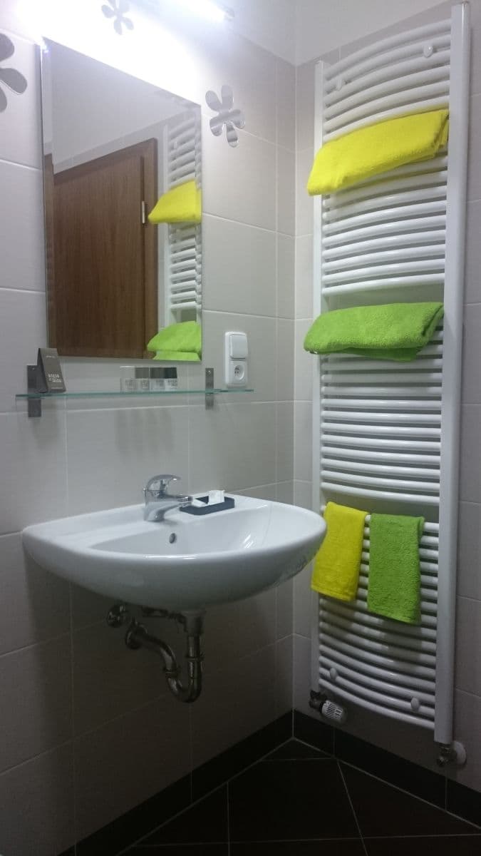 Studio flat to rent, 48 m², Geologická, Prague, Prague Studio flat to rent, 48 m², Geologická, Prague, Prague