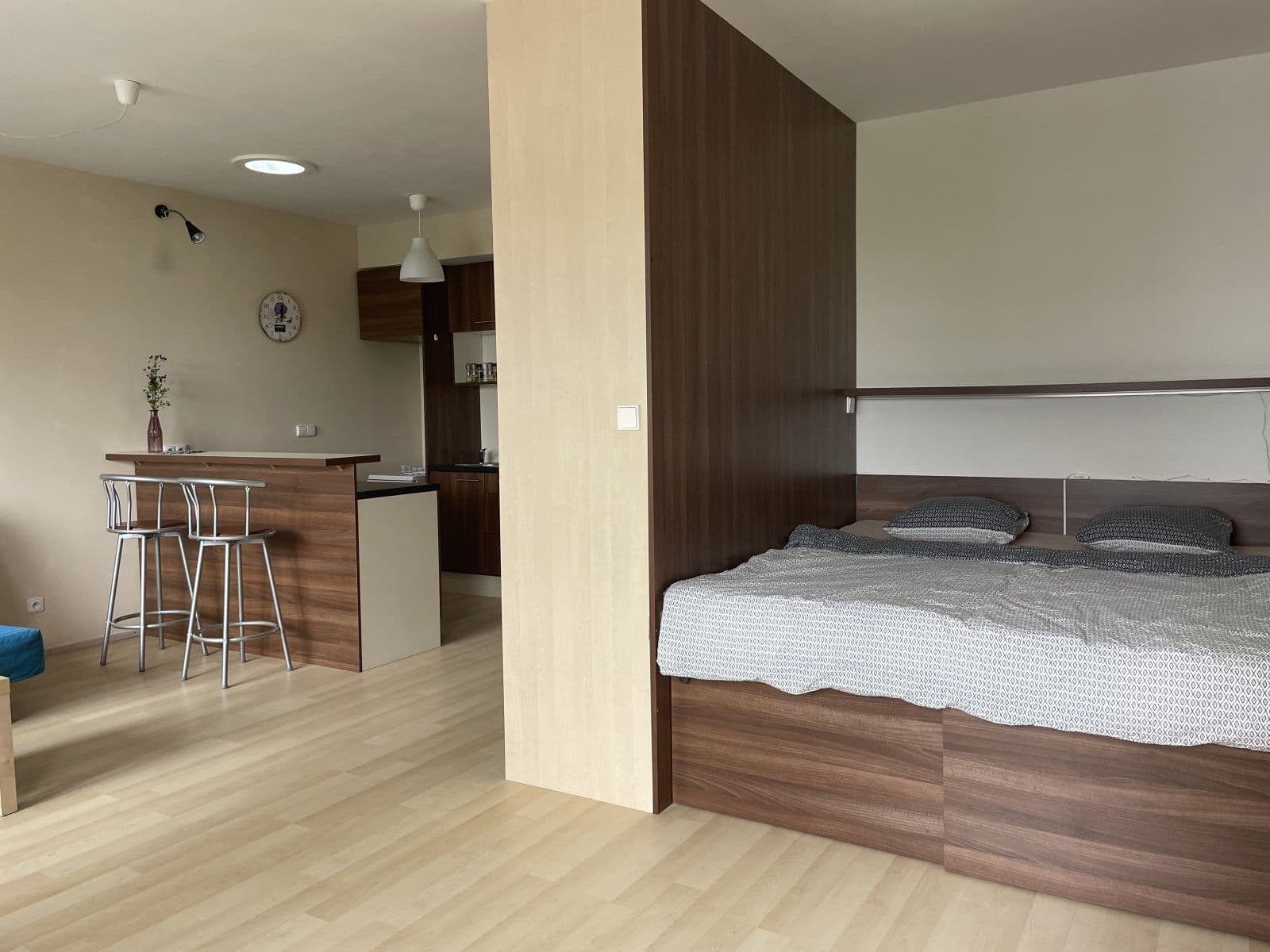 Studio flat to rent, 48 m², Geologická, Prague, Prague Studio flat to rent, 48 m², Geologická, Prague, Prague