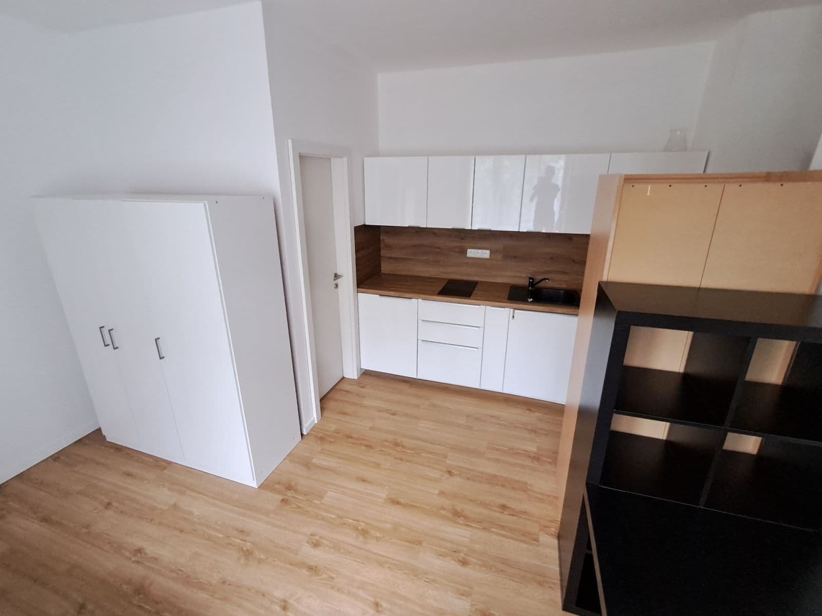 Studio flat to rent, 22 m², Pod Kesnerkou, Prague, Prague Studio flat to rent, 22 m², Pod Kesnerkou, Prague, Prague