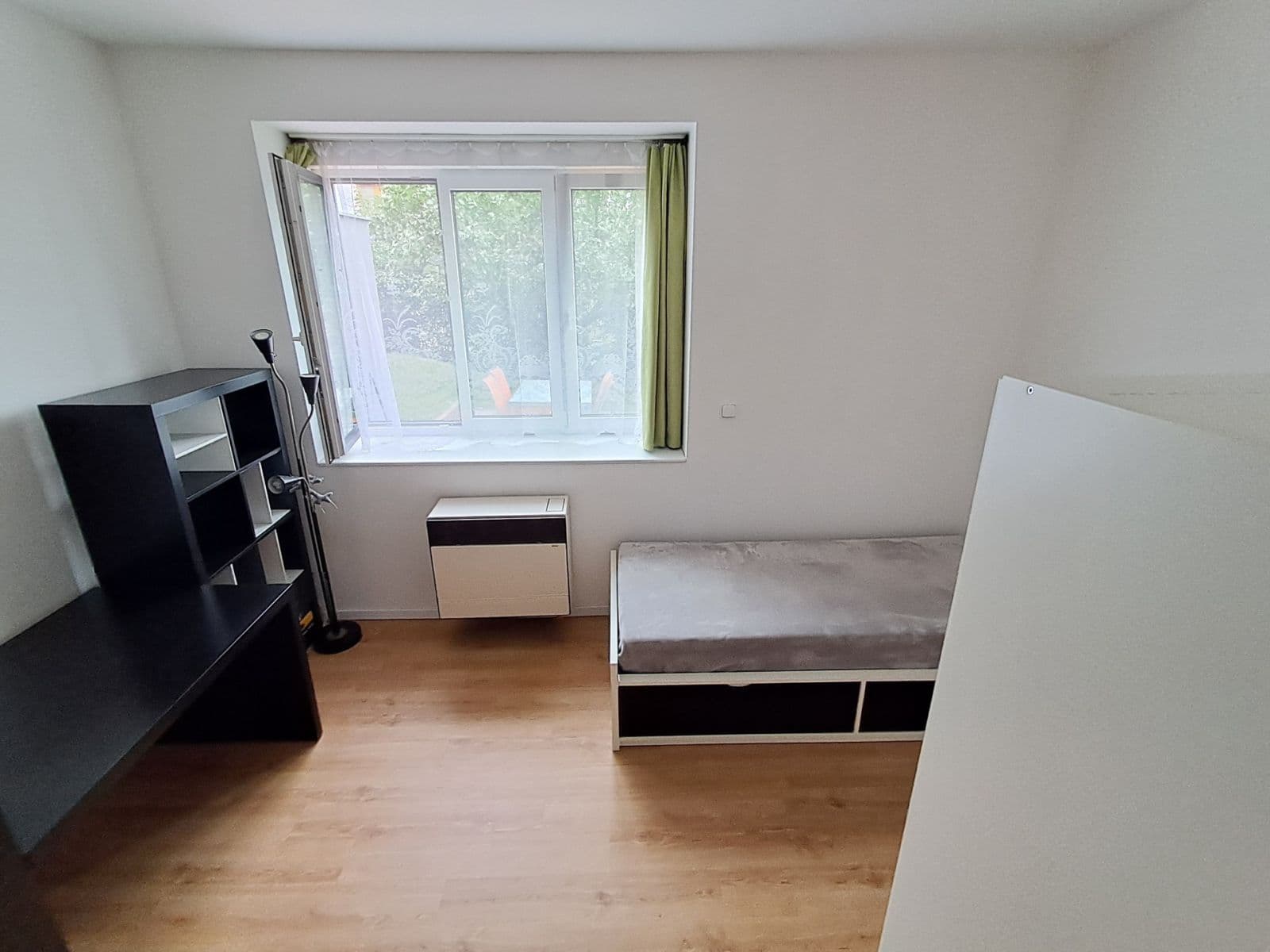 Studio flat to rent, 22 m², Pod Kesnerkou, Prague, Prague Studio flat to rent, 22 m², Pod Kesnerkou, Prague, Prague