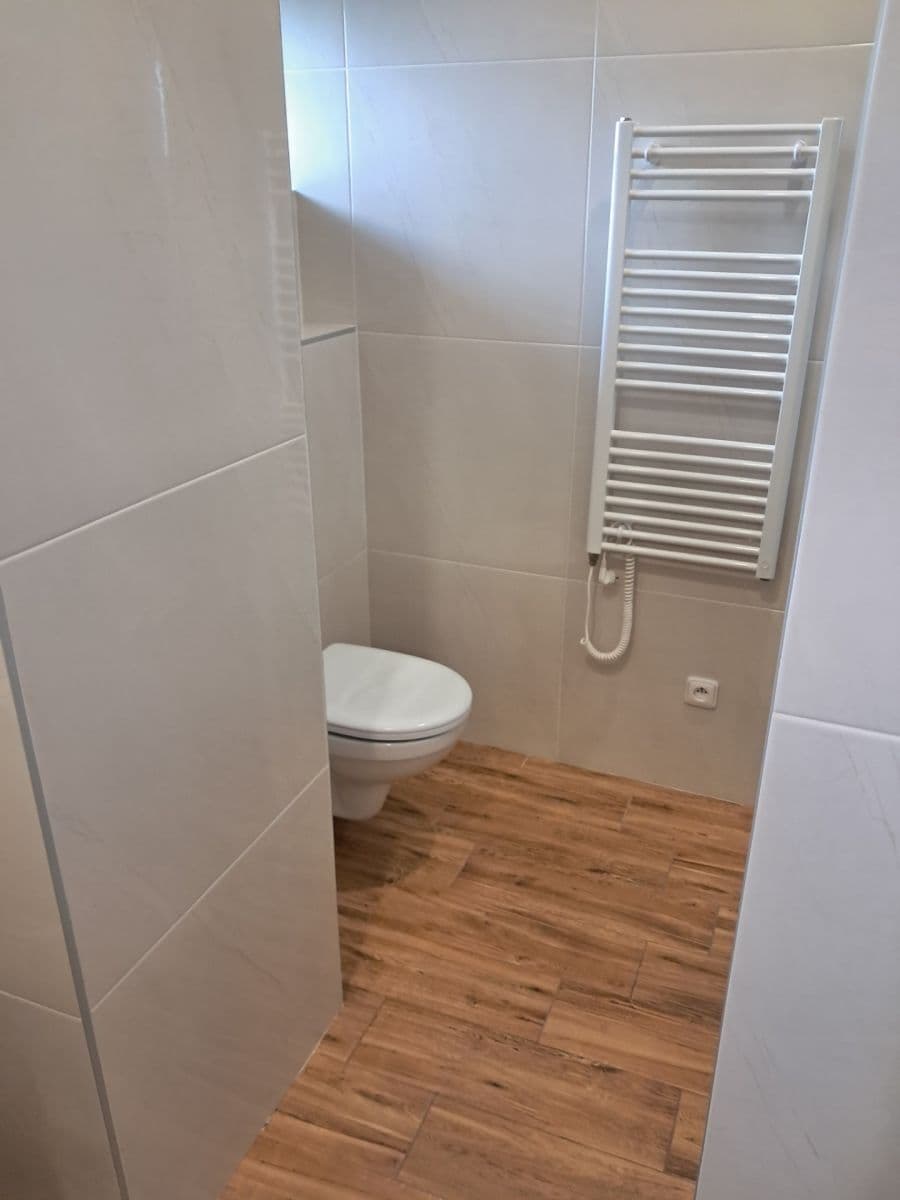 Studio flat to rent, 22 m², Pod Kesnerkou, Prague, Prague Studio flat to rent, 22 m², Pod Kesnerkou, Prague, Prague