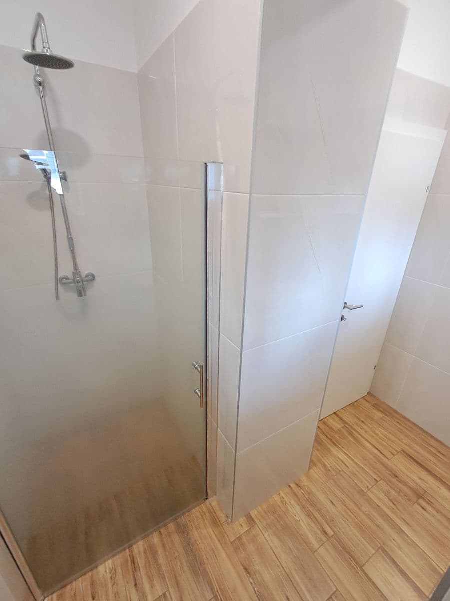 Studio flat to rent, 22 m², Pod Kesnerkou, Prague, Prague Studio flat to rent, 22 m², Pod Kesnerkou, Prague, Prague