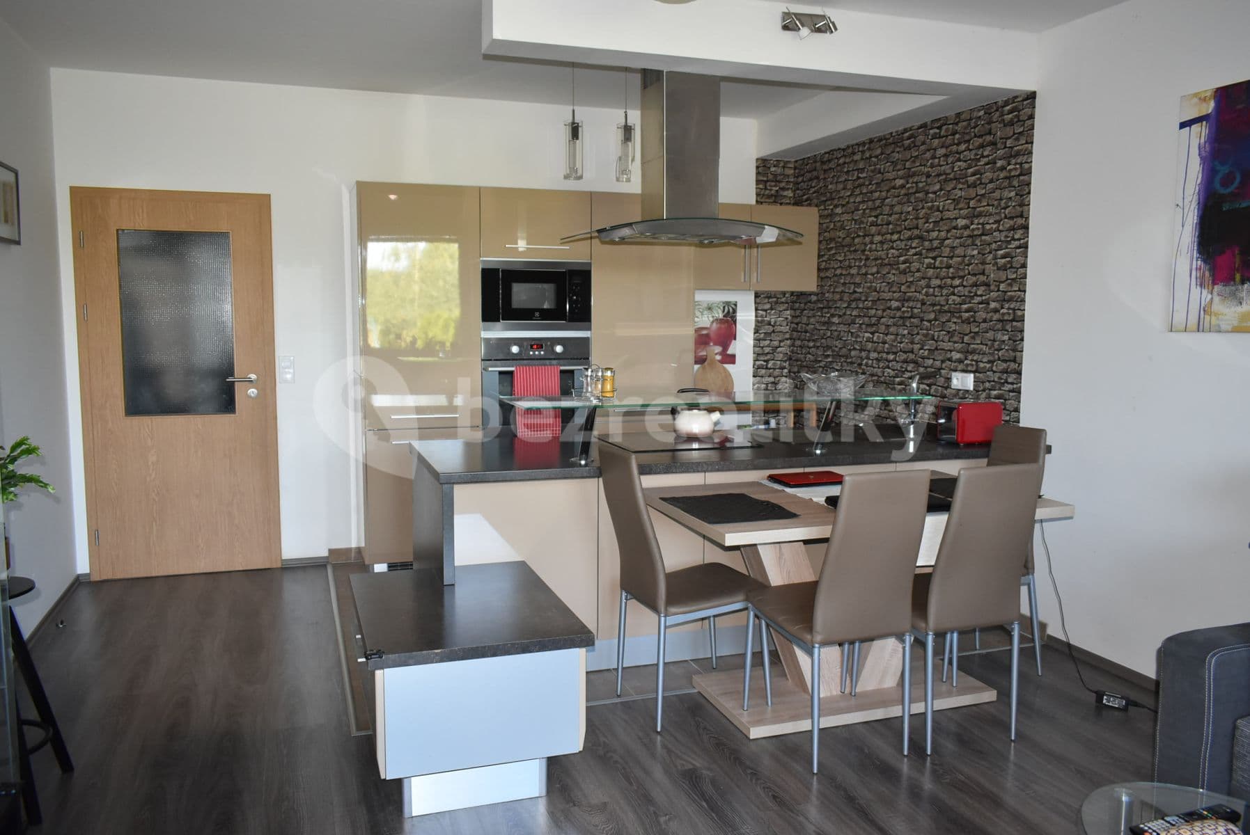 1 bedroom with open-plan kitchen flat to rent, 54 m², Švihovská, Prague, Prague 1 bedroom with open-plan kitchen flat to rent, 54 m², Švihovská, Prague, Prague