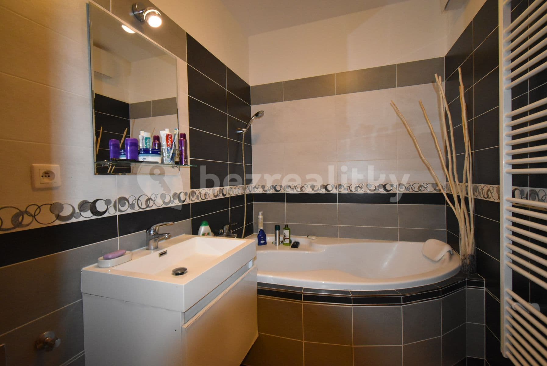 1 bedroom with open-plan kitchen flat to rent, 54 m², Švihovská, Prague, Prague 1 bedroom with open-plan kitchen flat to rent, 54 m², Švihovská, Prague, Prague