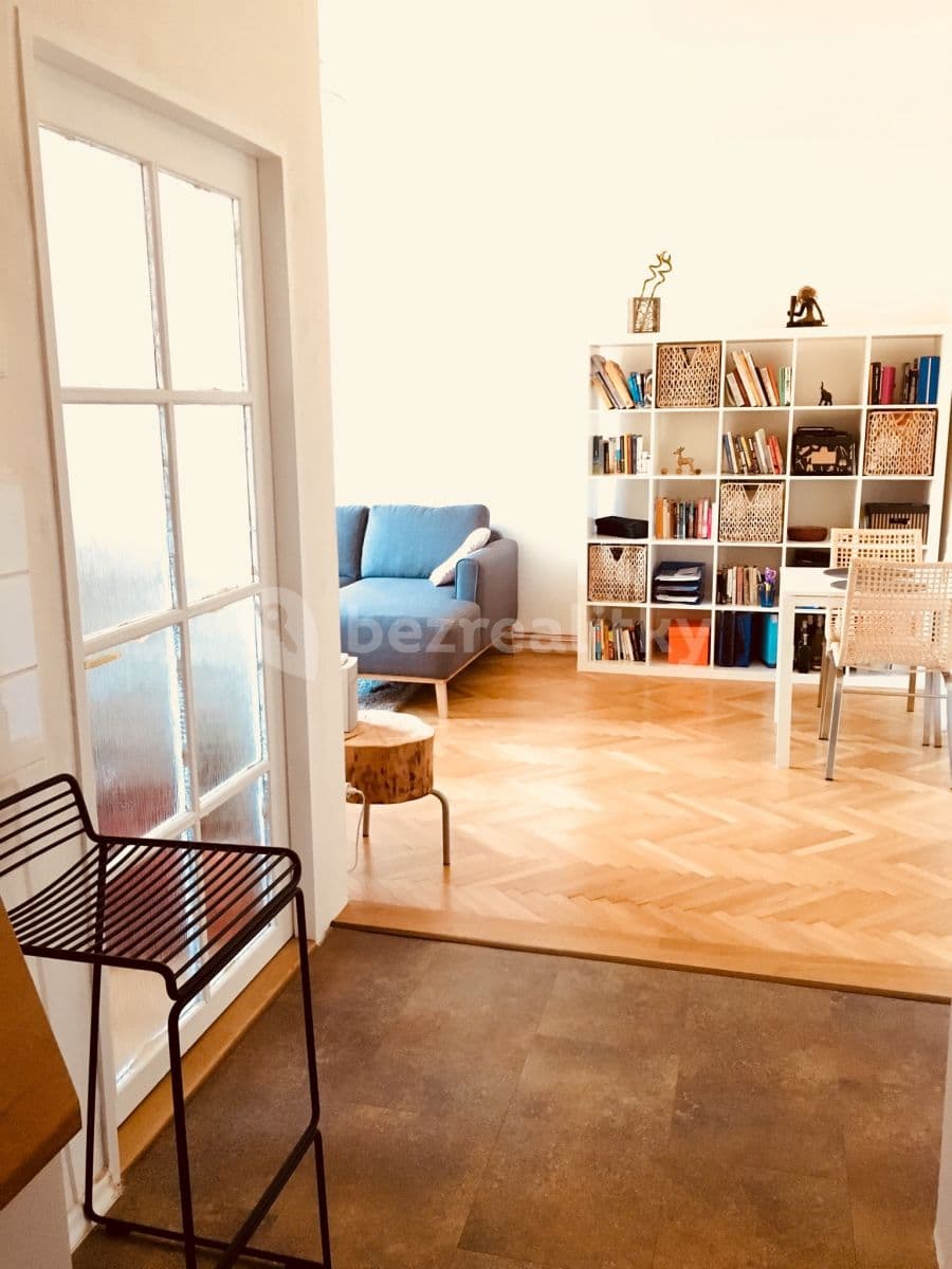 1 bedroom with open-plan kitchen flat to rent, 50 m², 5. května, Prague, Prague 1 bedroom with open-plan kitchen flat to rent, 50 m², 5. května, Prague, Prague