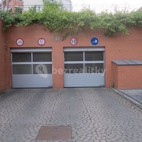 garage to rent, 13 m², Paťanka, Prague, Prague garage to rent, 13 m², Paťanka, Prague, Prague