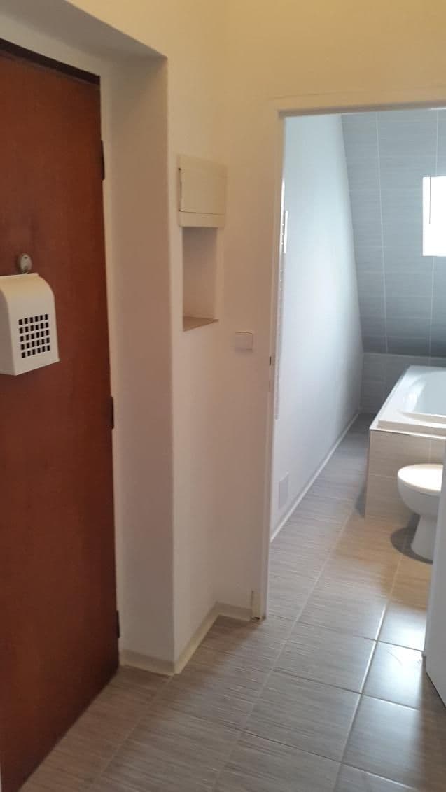 Studio flat to rent, 21 m², Šárecká, Prague, Prague Studio flat to rent, 21 m², Šárecká, Prague, Prague