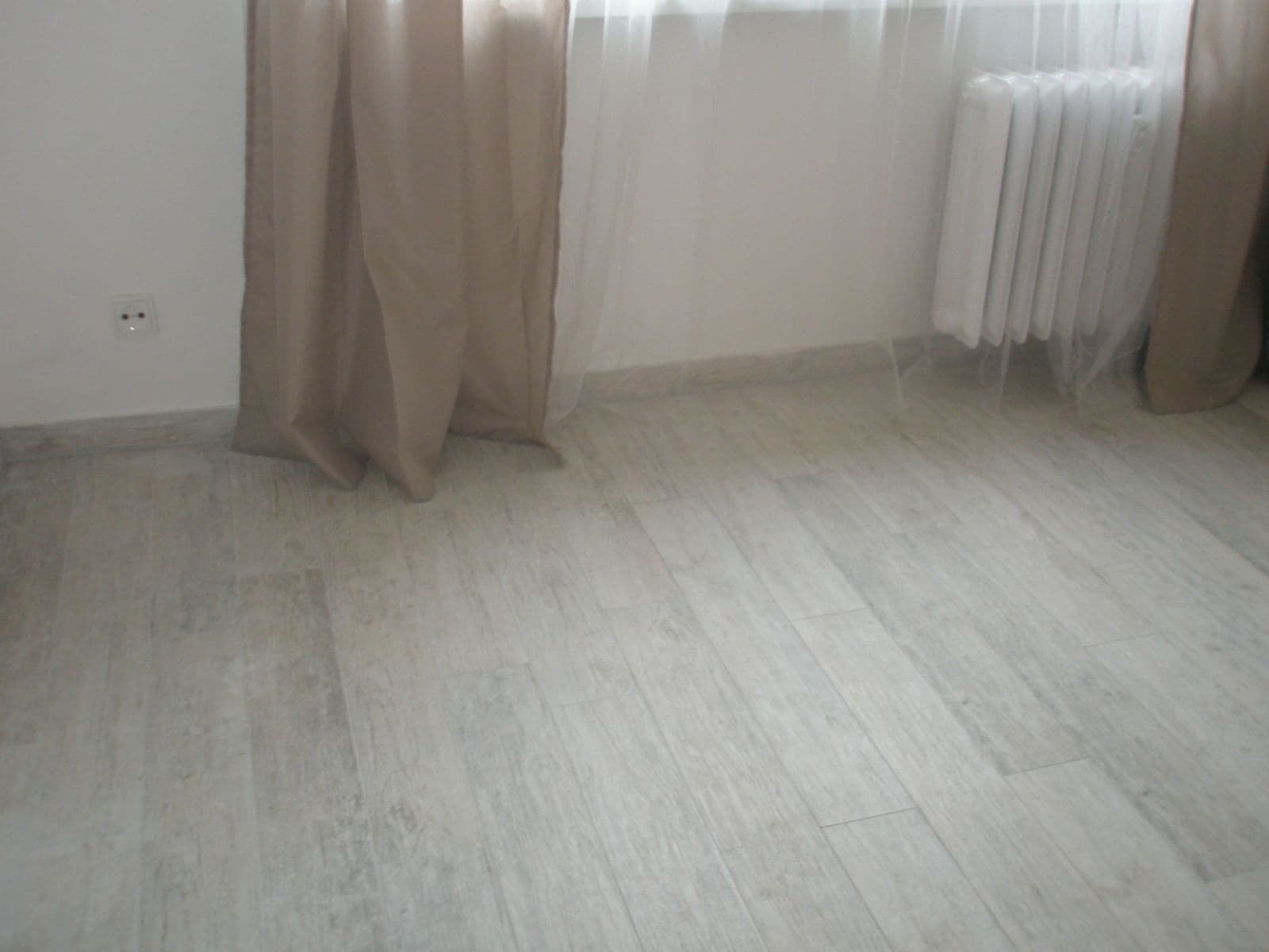 Studio flat to rent, 22 m², Lidická, Karlovy Vary, Karlovarský Region Studio flat to rent, 22 m², Lidická, Karlovy Vary, Karlovarský Region