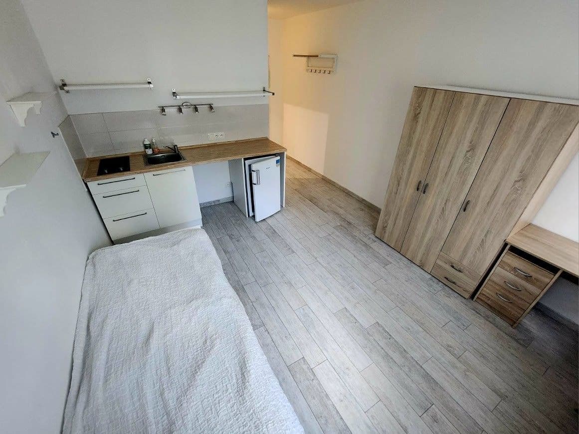 Studio flat to rent, 22 m², Lidická, Karlovy Vary, Karlovarský Region Studio flat to rent, 22 m², Lidická, Karlovy Vary, Karlovarský Region