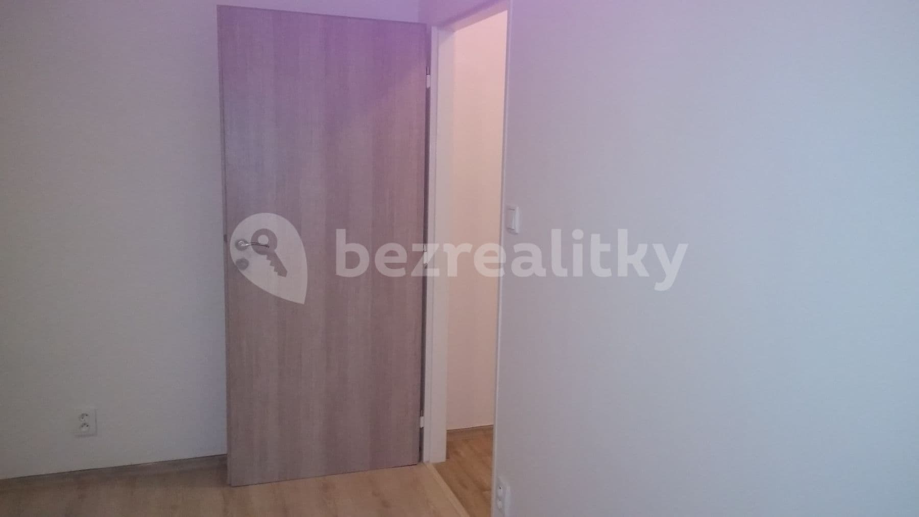 Studio flat to rent, 34 m², Na Fifejdách, Ostrava, Moravskoslezský Region