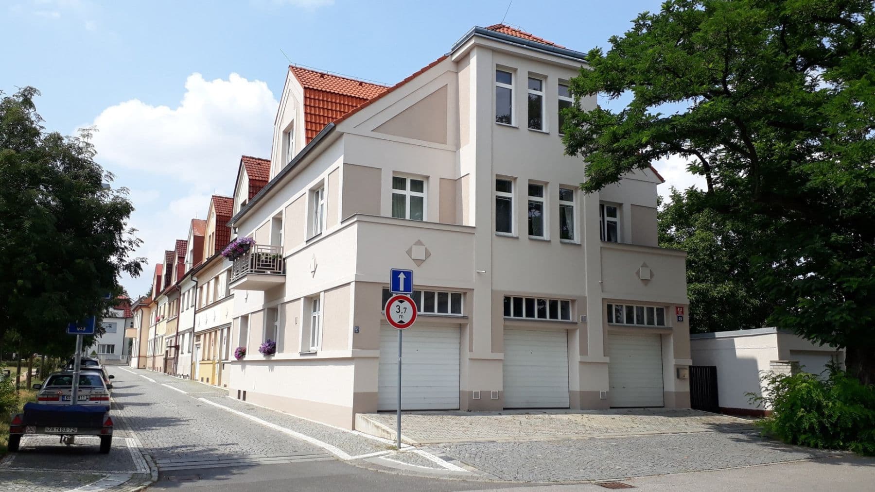 3 bedroom flat to rent, 104 m², Na Hanspaulce, Prague, Prague 3 bedroom flat to rent, 104 m², Na Hanspaulce, Prague, Prague