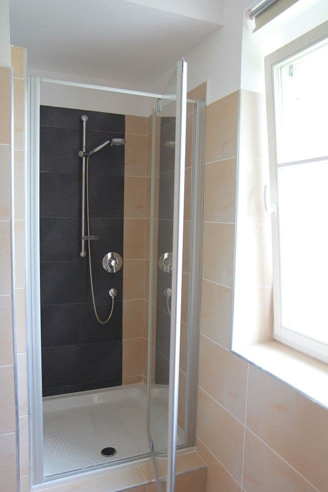 3 bedroom flat to rent, 104 m², Na Hanspaulce, Prague, Prague 3 bedroom flat to rent, 104 m², Na Hanspaulce, Prague, Prague