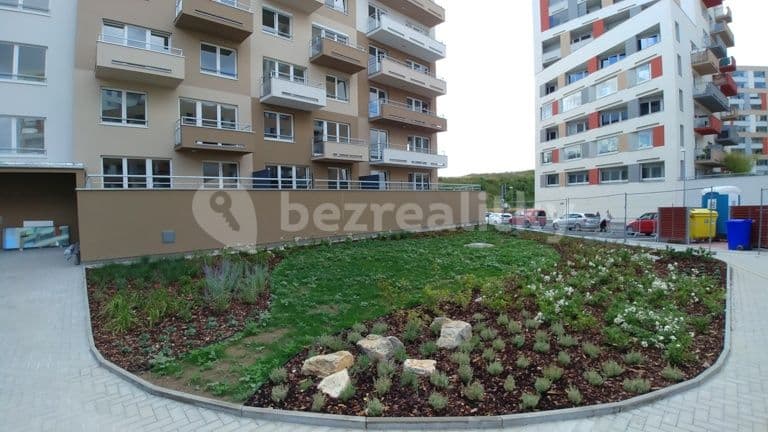 1 bedroom with open-plan kitchen flat to rent, 62 m², Modenská, Prague, Prague 1 bedroom with open-plan kitchen flat to rent, 62 m², Modenská, Prague, Prague