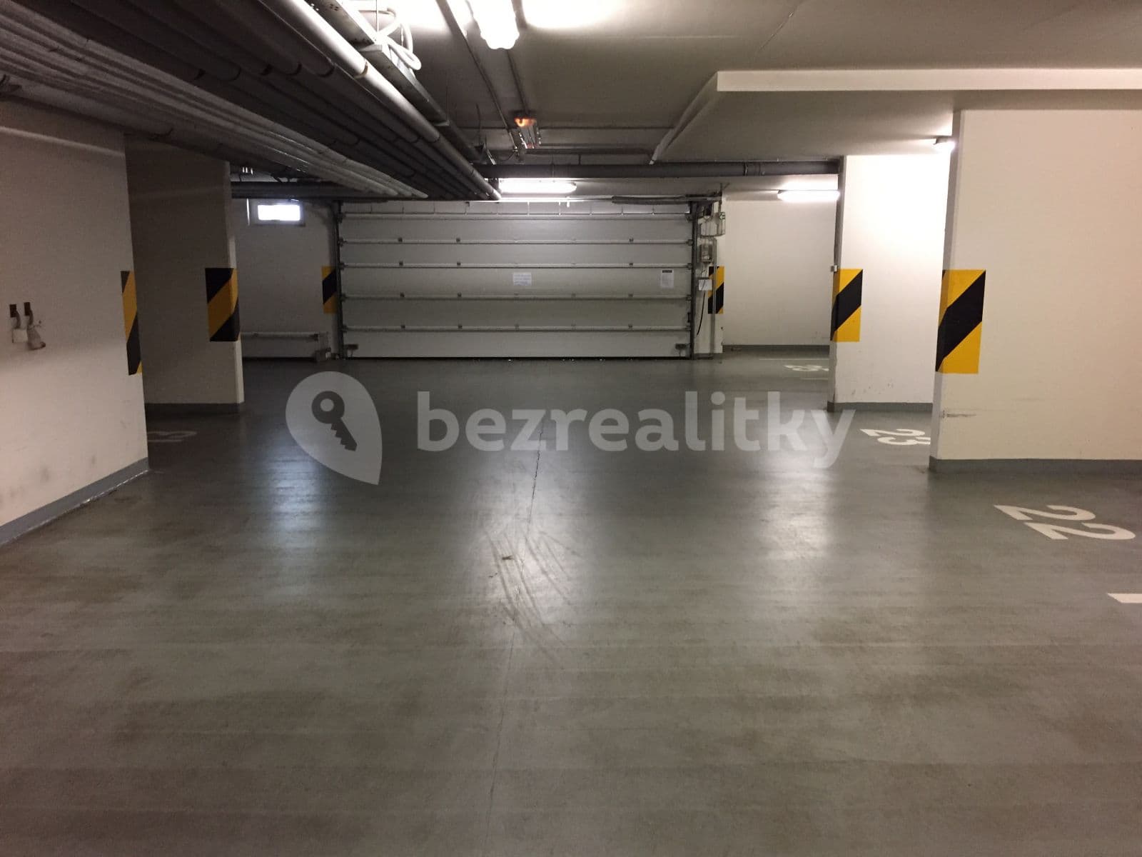 garage to rent, 20 m², Na Palouku, Prague, Prague garage to rent, 20 m², Na Palouku, Prague, Prague