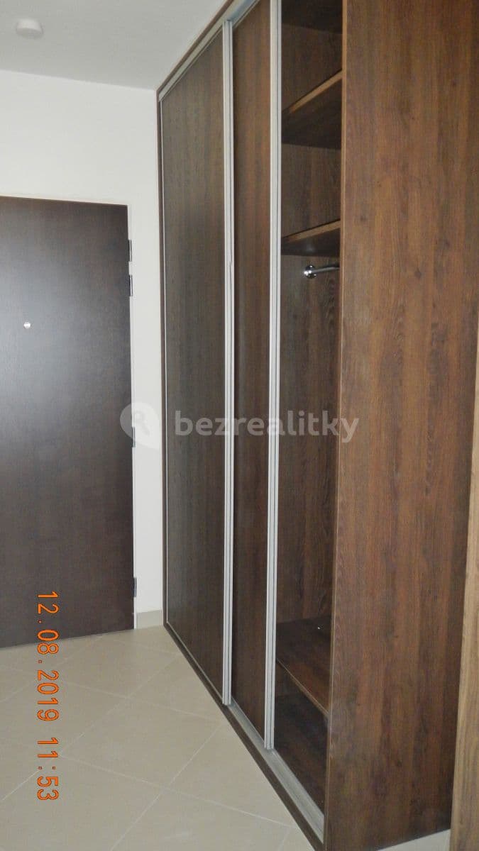 Studio flat to rent, 37 m², Mantovská, Prague, Prague Studio flat to rent, 37 m², Mantovská, Prague, Prague