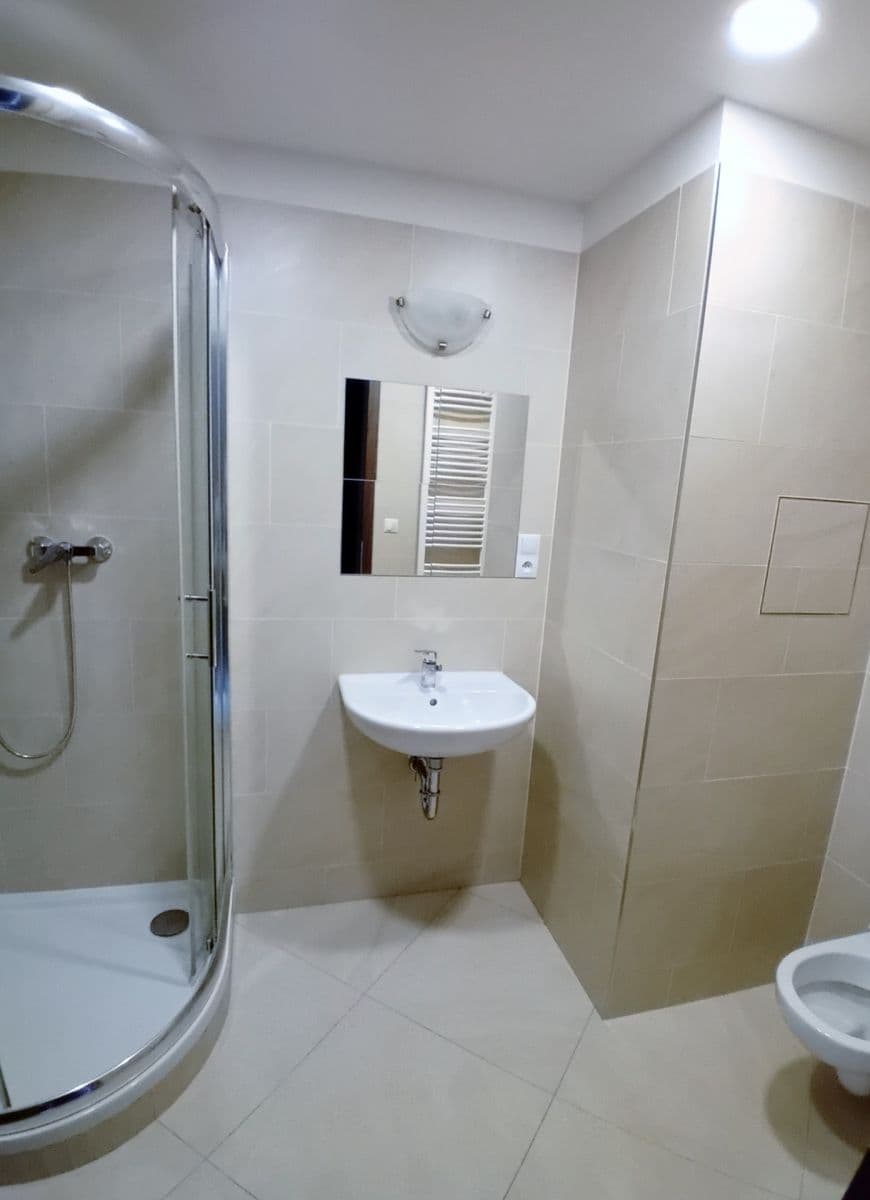 Studio flat to rent, 37 m², Mantovská, Prague, Prague Studio flat to rent, 37 m², Mantovská, Prague, Prague