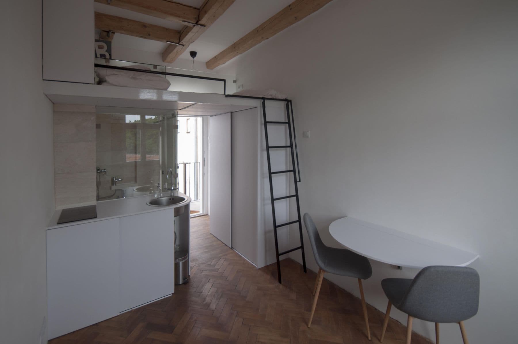 Small studio flat to rent, 12 m², Milady Horákové, Brno, Jihomoravský Region Small studio flat to rent, 12 m², Milady Horákové, Brno, Jihomoravský Region