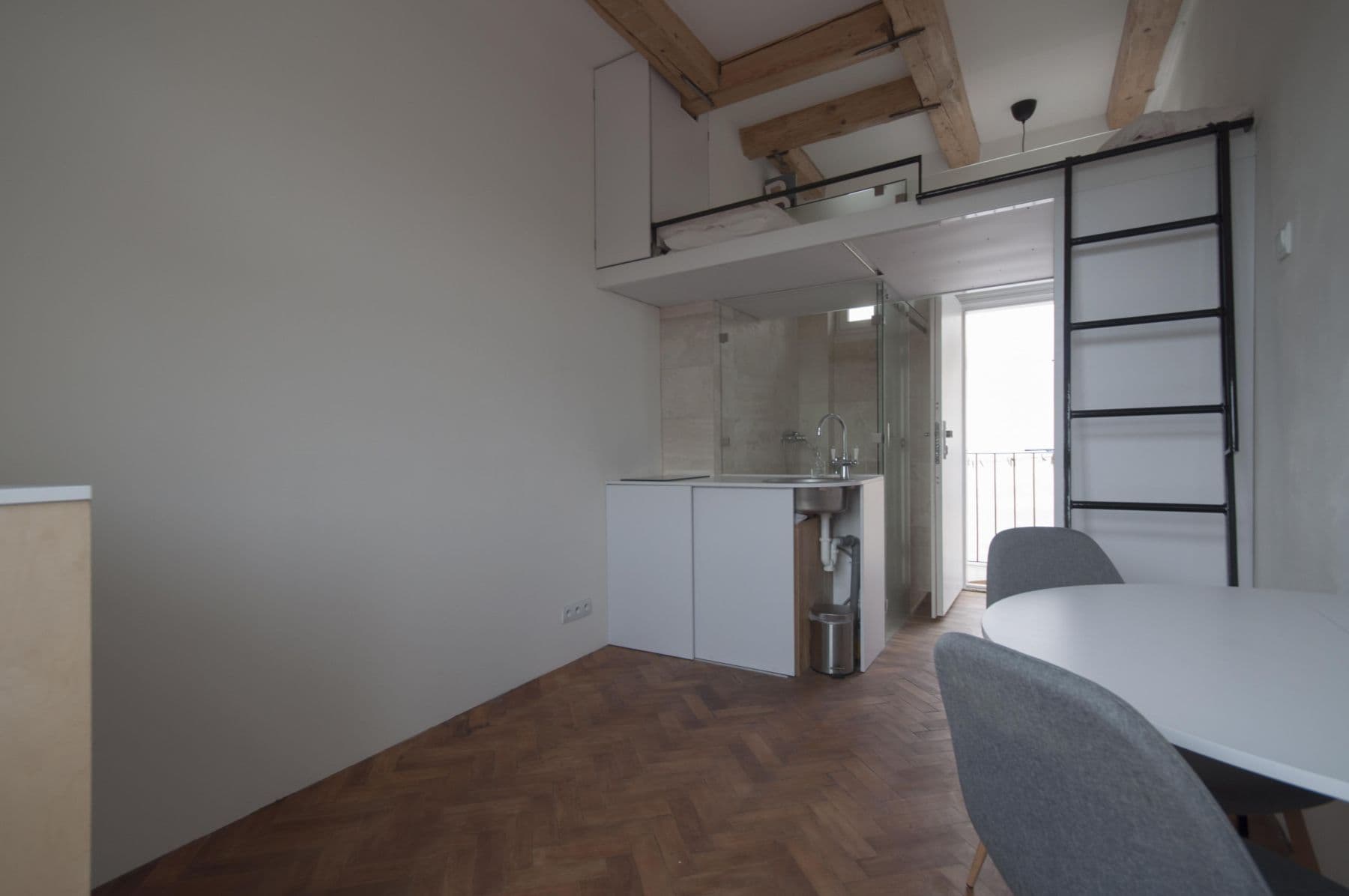 Small studio flat to rent, 12 m², Milady Horákové, Brno, Jihomoravský Region Small studio flat to rent, 12 m², Milady Horákové, Brno, Jihomoravský Region