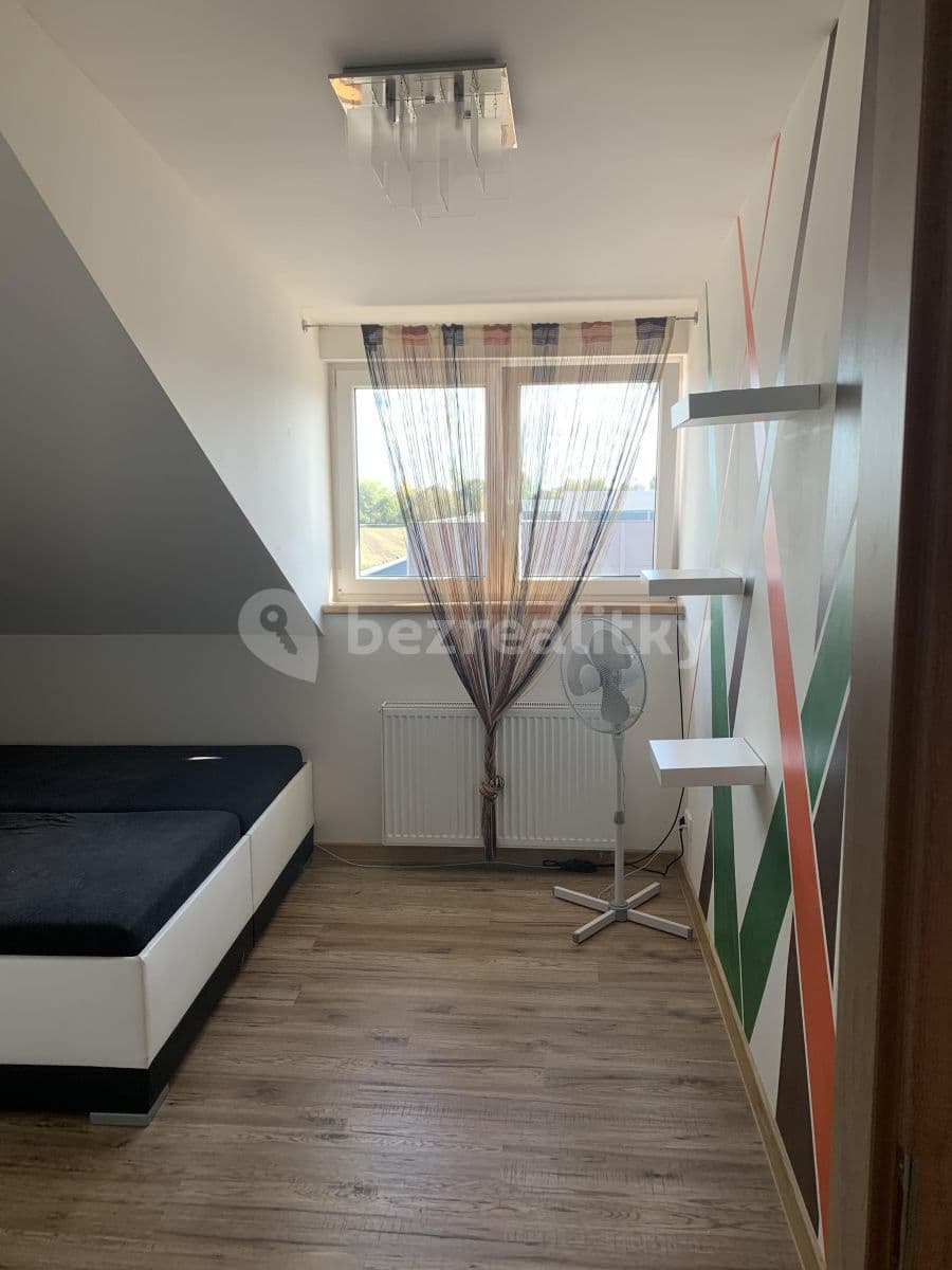2 bedroom with open-plan kitchen flat to rent, 81 m², Schoellerova, Prague, Prague 2 bedroom with open-plan kitchen flat to rent, 81 m², Schoellerova, Prague, Prague