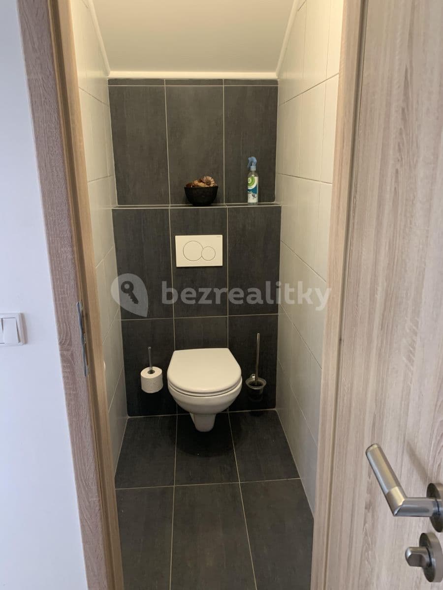 2 bedroom with open-plan kitchen flat to rent, 81 m², Schoellerova, Prague, Prague 2 bedroom with open-plan kitchen flat to rent, 81 m², Schoellerova, Prague, Prague