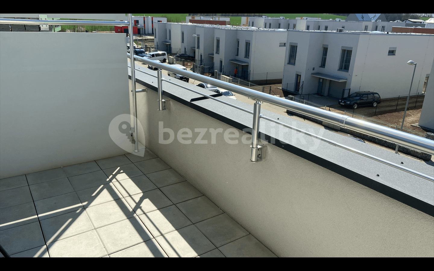 Studio flat to rent, 43 m², Premonstrátů, Chýně, Středočeský Region Studio flat to rent, 43 m², Premonstrátů, Chýně, Středočeský Region