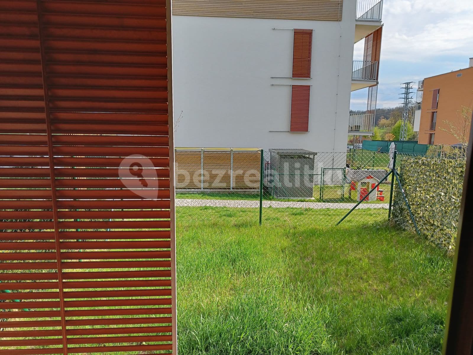 1 bedroom with open-plan kitchen flat to rent, 60 m², Okrajová ulice, Hostivice, Středočeský Region 1 bedroom with open-plan kitchen flat to rent, 60 m², Okrajová ulice, Hostivice, Středočeský Region