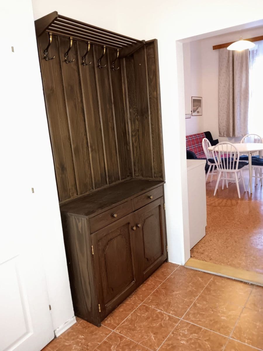 1 bedroom with open-plan kitchen flat to rent, 45 m², Svatoslavova, Prague, Prague 1 bedroom with open-plan kitchen flat to rent, 45 m², Svatoslavova, Prague, Prague