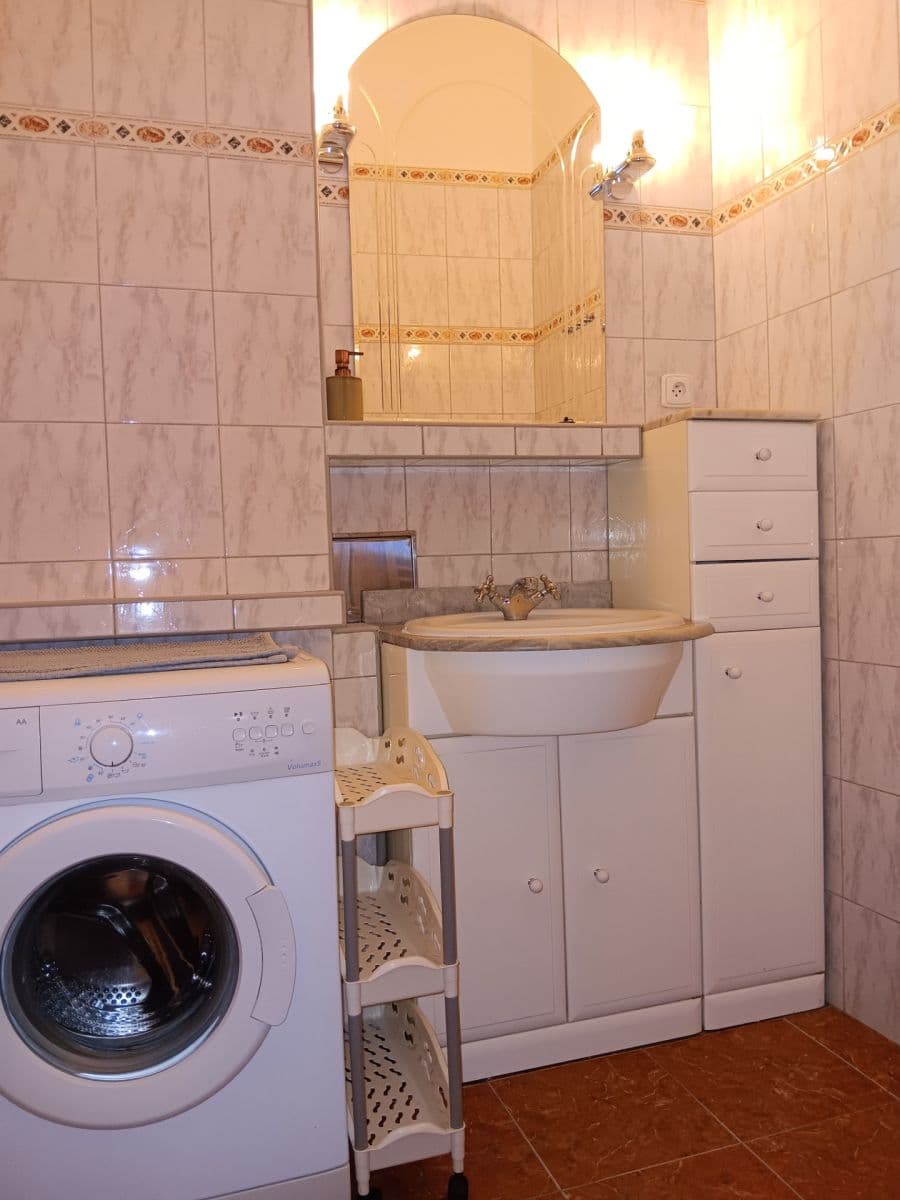 1 bedroom with open-plan kitchen flat to rent, 45 m², Svatoslavova, Prague, Prague 1 bedroom with open-plan kitchen flat to rent, 45 m², Svatoslavova, Prague, Prague