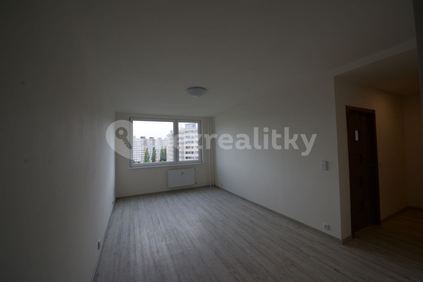 1 bedroom with open-plan kitchen flat to rent, 45 m², Zázvorkova, Prague, Prague 1 bedroom with open-plan kitchen flat to rent, 45 m², Zázvorkova, Prague, Prague