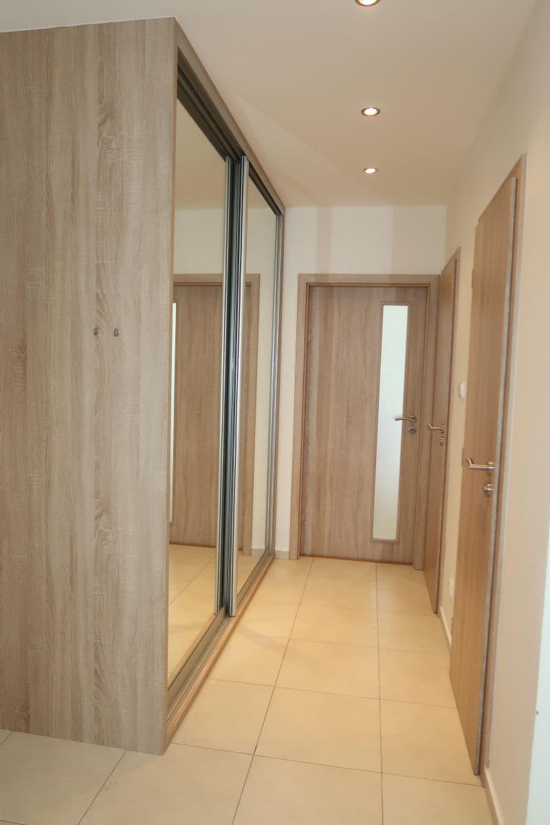 2 bedroom flat to rent, 54 m², Nad Alejí, Prague, Prague 2 bedroom flat to rent, 54 m², Nad Alejí, Prague, Prague