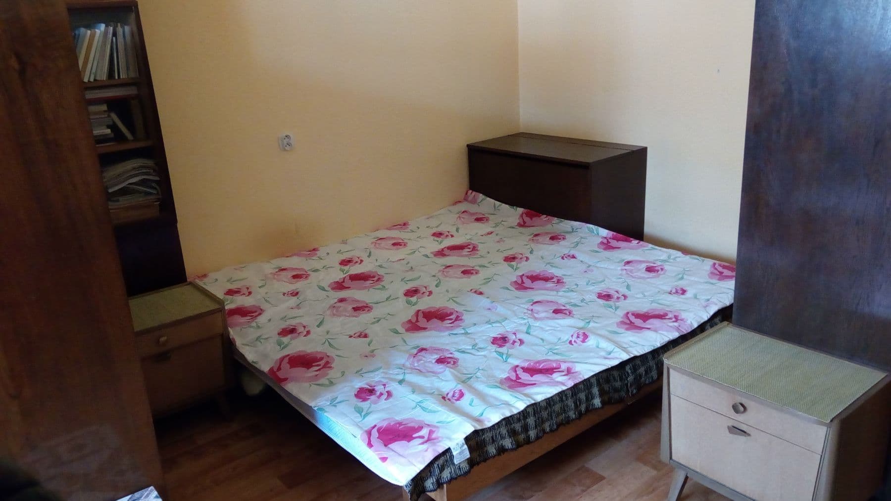 3 bedroom flat to rent, 22 m², Na Březince, Prague, Prague 3 bedroom flat to rent, 22 m², Na Březince, Prague, Prague