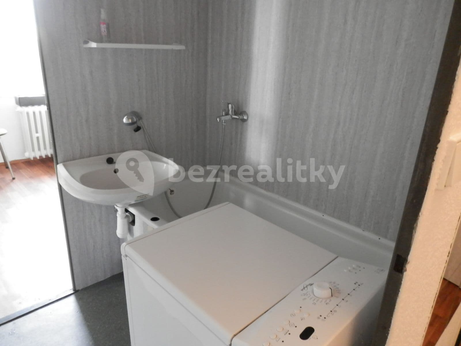 3 bedroom flat to rent, 68 m², Kovařovicova, Prague, Prague 3 bedroom flat to rent, 68 m², Kovařovicova, Prague, Prague