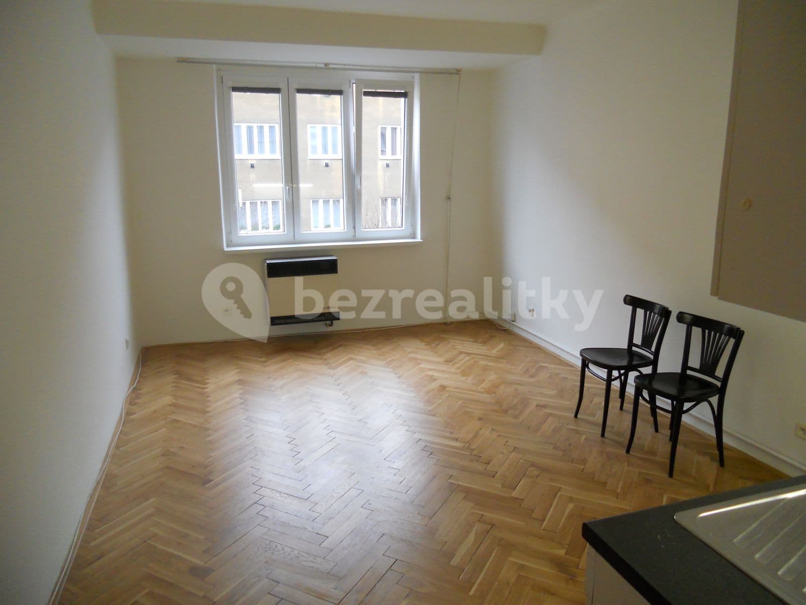 Studio flat to rent, 25 m², Koulova, Prague, Prague Studio flat to rent, 25 m², Koulova, Prague, Prague
