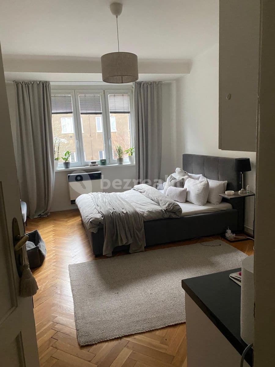 Studio flat to rent, 25 m², Koulova, Prague, Prague Studio flat to rent, 25 m², Koulova, Prague, Prague