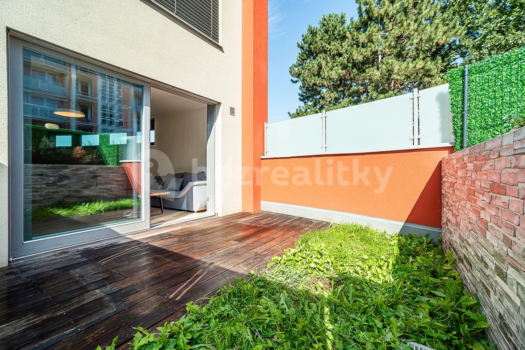 2 bedroom with open-plan kitchen flat to rent, 107 m², Kunešova, Prague, Prague 2 bedroom with open-plan kitchen flat to rent, 107 m², Kunešova, Prague, Prague