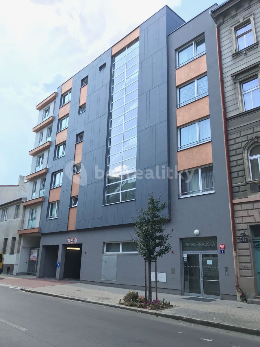 Studio flat to rent, 30 m², Petrohradská, Prague, Prague Studio flat to rent, 30 m², Petrohradská, Prague, Prague