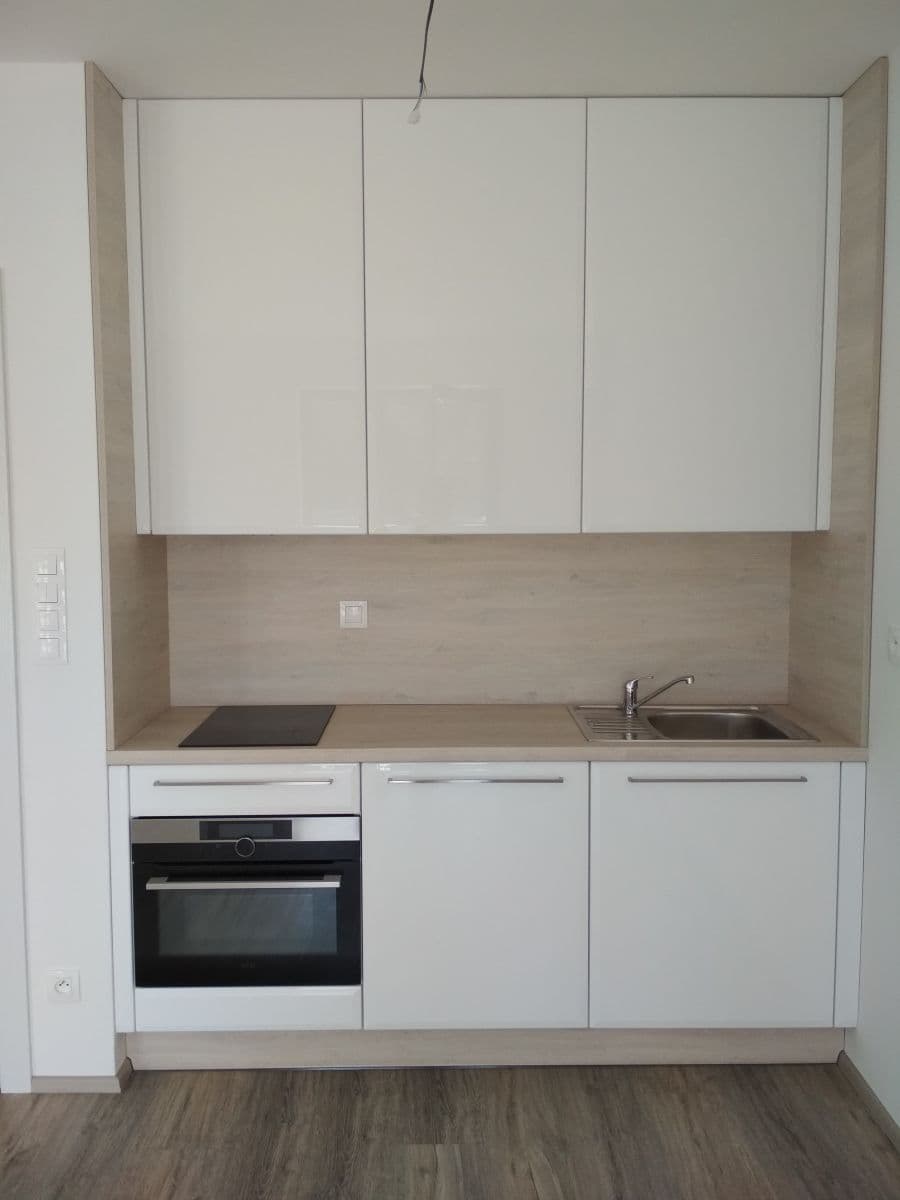 Studio flat to rent, 37 m², Selská, Brno, Jihomoravský Region Studio flat to rent, 37 m², Selská, Brno, Jihomoravský Region