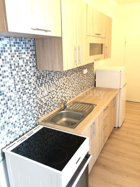 2 bedroom flat to rent, 48 m², Ke Strašnické, Prague, Prague 2 bedroom flat to rent, 48 m², Ke Strašnické, Prague, Prague