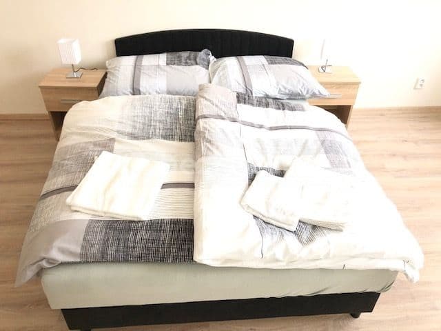 2 bedroom flat to rent, 48 m², Ke Strašnické, Prague, Prague 2 bedroom flat to rent, 48 m², Ke Strašnické, Prague, Prague